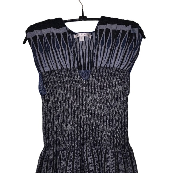 Max Studio Spring Sleeveless Fitted Waist Midi Dress Sz Small - Picture 2 of 7